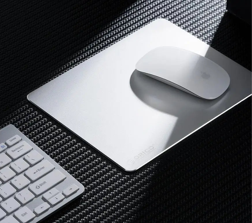 Tapete de Rato em Alumínio - Dupla Face e Resistente à Água Tapete de Rato em Alumínio - Dupla Face e Resistente à Água